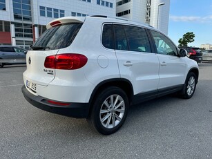 Volkswagen Tiguan 2.0 TDI DPF BMT Auto 4Motion Sport & Style