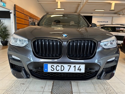 BMW X3 xDrive30i AUT M-Sport Värmare Drag B-kamera Navi H/K