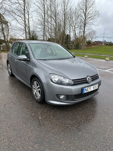 Volkswagen Golf 5-dörrar 1.6 TDI BlueMotion Dark Label, Design, Style Euro 5