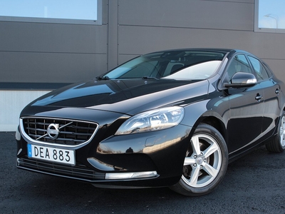 Volvo V40 T2 Kinetic Euro 5 * Ny kamremsats *