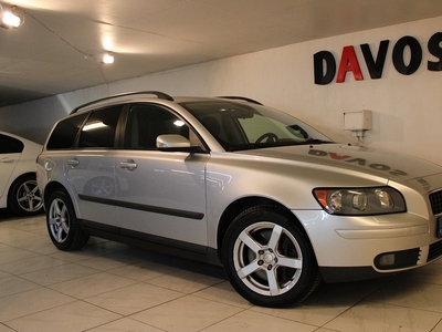 Volvo V50 T5 AWD Automatisk, 220hk,Dragkrok M-Värmare