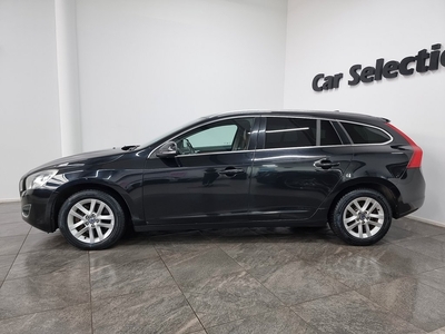 Volvo V60 D5 Geartronic Summum Ny-SERVAD