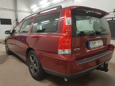 Volvo V70 V70N 2.4 170hk Dragkrok 2-ägare