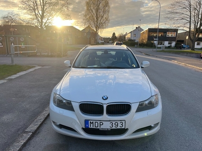 BMW 318 d Touring Comfort Euro 5/Toppskick/Två ägare/Nyservad