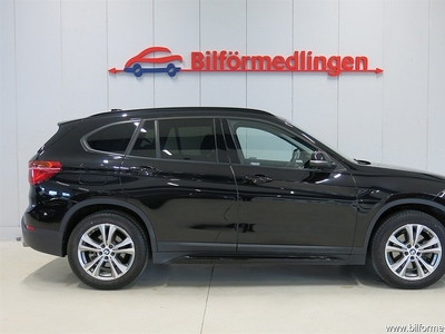 BMW X1 xDrive 20d 190hk Sport line Aut. Navi Head-Up Drag V-Hjul Svensk