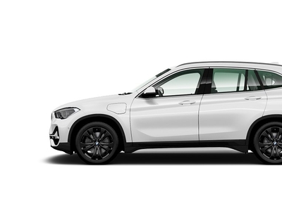 BMW X1 xDrive25e xLine/Drag / Backkamera/Adaptiv farthållare