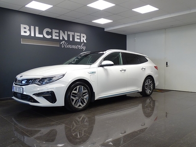 Kia Optima Sport Wagon Plug-in Hybrid Drag Skinn Panoram Nav