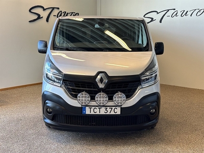 Renault trafic Grand Kombi 9 Sits 145hk MOMS