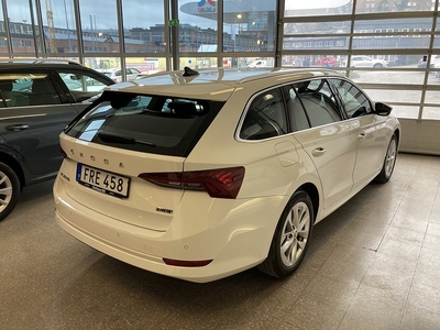 Skoda Octavia AMBITION 1,0TSI M-HEV AUTOMAT DRAG/BACKKAMERA