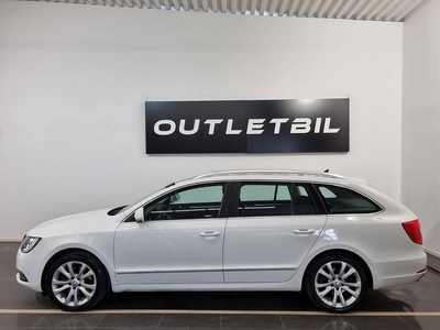 Skoda Superb Kombi 2.0 TDI 4x4 Automat Drag Värme 170hk