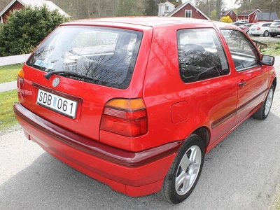 Volkswagen Golf 5-dörrar 1.6 CL