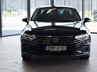 Volkswagen Passat GTE Sedan Executive Cockpit Värm Navi Drag