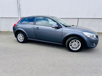 Volvo C30 2.0 Flexifuel Manuell, 145hk Momentum