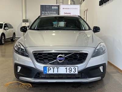 Volvo V40 Cross Country D3 Geartronic | 150hk | VOC | Momentum