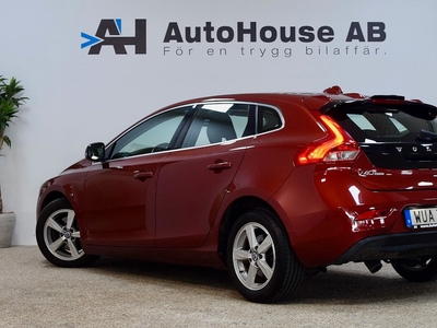 Volvo V40 D2 Automat Momentum Kamrem bytt Garanti