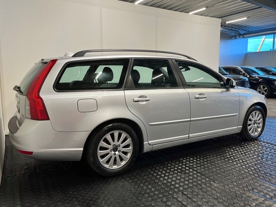 Volvo V50 1.6 D 109HK MOMENTUM D-VÄRM PDC XENON