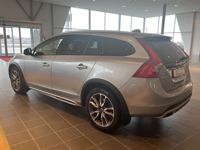 Volvo V60 Cross Country D4 AWD Business Adv