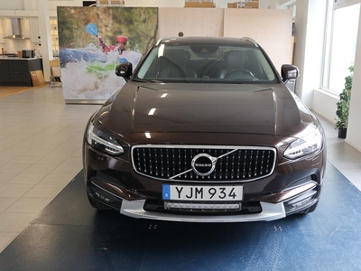 Volvo V90 Cross Country D5 AWD Geartronic Inscription, Pro