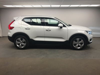 Volvo XC40 D3 FWD Momentum Advanced Edition