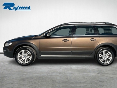 Volvo XC70 II D4 AWD Classic Momentum