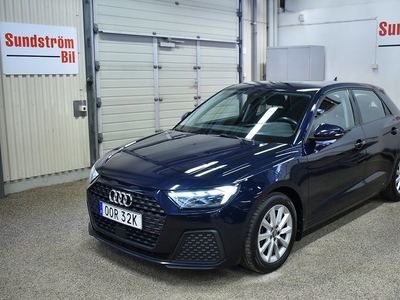 Audi A130 TFSI Proline P-sensorer Cockpit LED 5D 2020, Halvkombi