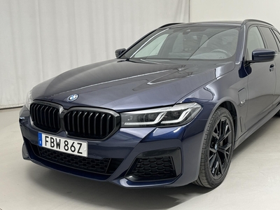 BMW 530e xDrive Touring, G31 12kWh LCI (292hk)