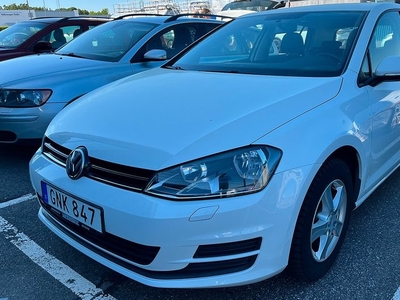 Volkswagen Golf1.2 TSI Apple Carplay Android Auto Farthållare 2016, Halvkombi