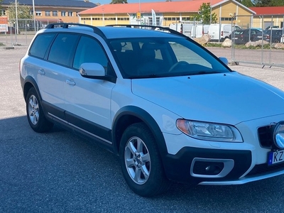 Volvo XC70D5 AUT AWD LÄDER PEDANTSKÖTT 2010, Kombi