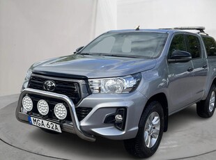 Toyota Hilux 2.4 D 4WD (150hk)