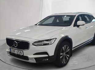 Volvo V90 D4 Cross Country AWD (190hk)