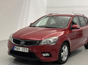 Kia Cee´dCee'd 1.6 CRDi SW 2012, Halvkombi