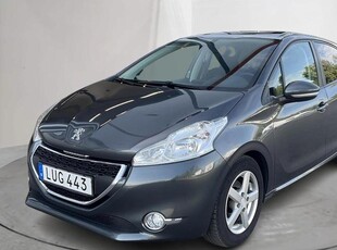 Peugeot 2081.2 VTi 5dr 2015, Halvkombi