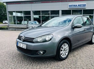 Volkswagen Golf5-dörrar 1.6 En Ägare Nybes Bra servicehist 2011, Halvkombi