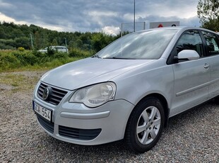 Volkswagen Polo5-dörrar 1.4 Ny Kamrem 2008, Halvkombi