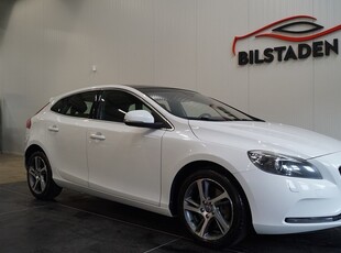 Volvo V40D3 Geartronic Momentum VOC Panorama Halvkombi 2016, Kombi