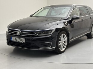 VW Passat 1.4 Plug-in-Hybrid Sportscombi (218hk)