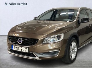 Volvo V60Cross Country D4 AWD Summum BE VOC Navi Drag 2016, Kombi