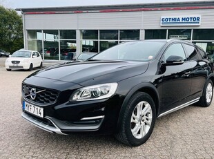 Volvo V60Cross Country D4 Momentum VOC S V Hjul 2016, Kombi