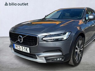 Volvo V90Cross Country D4 AWD Momentum Pano Helskinn Navi 2020, Kombi