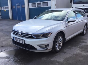 VW Passat 1.4 Plug-in-Hybrid Sportscombi (218hk)