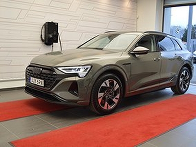 Audi Q8 Quattro 55 E-tron Proline Selection