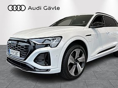 Audi Q8 Quattro 55 e-tron S-LINE