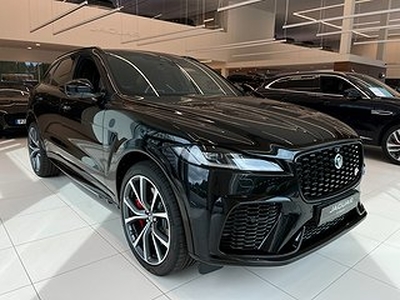 Jaguar F-Pace SVR V8 550 hk