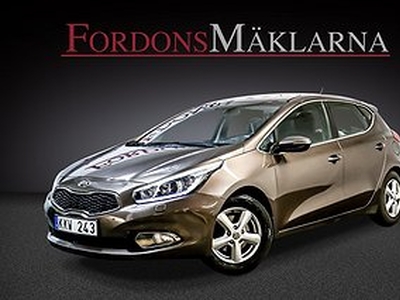 Kia Cee´d 1.6 CRDi NYSERVAD PDC RATTVÄRME S+V HJUL