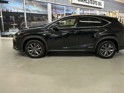 Lexus NX300h AWD 2.5 E-CVT F-SPORT 2019, SUV