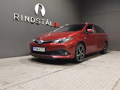 Toyota Auris Touring Sports Hybrid AUT 0.35L/MIL NYBES PDC