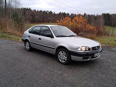 Toyota Corolla 1.4 OBS 1 ägare 12 000 mil Ej Rost Jättefin!