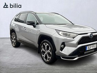 Toyota RAV4 Laddhybrid MellandagsREA 2,5 AWD Style Premium Pano kampanj 5000