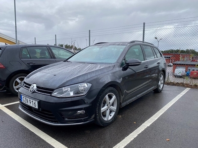 Volkswagen Golf Sportscombi