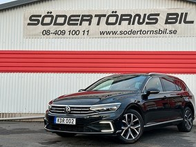 Volkswagen Passat GTE/ACTIVEINFO/DRAG/VÄRMARE/PANORAMA/MOMSBIL